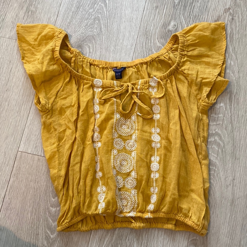 Aeropostale Yellow Crop Top | Light, Soft, Stretchy Fabric